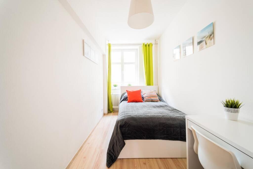 3 Rooms Big Apartment - 150 M Town Hall - Nice Design Wroclaw Ngoại thất bức ảnh